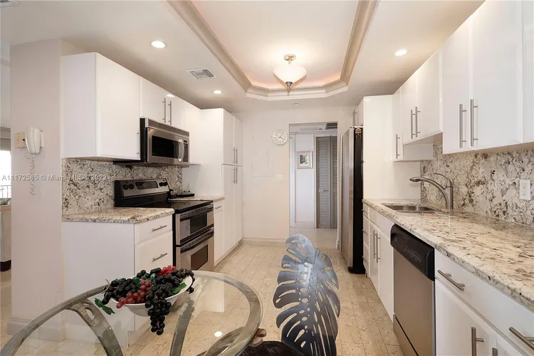 Cricket Club Miami #1807 image #14