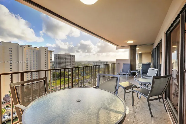 Cricket Club Miami #1807 image #27