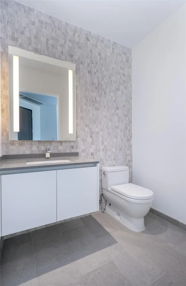 Reach Brickell City Centre #4111 image #20