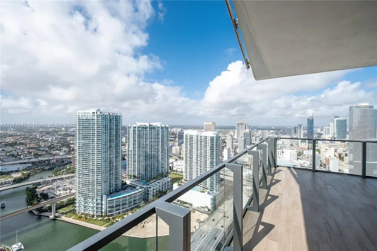 Reach Brickell City Centre #4111 image #23