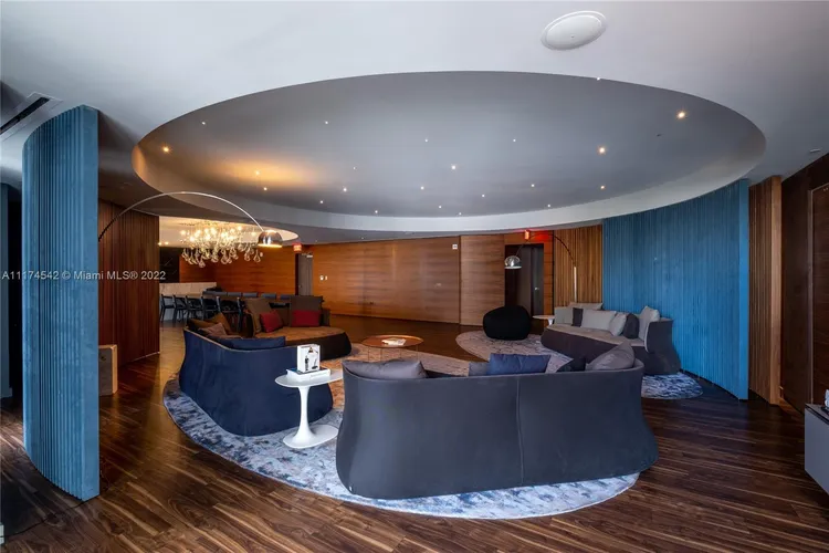 Reach Brickell City Centre #4111 image #32