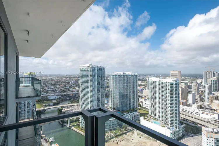 Reach Brickell City Centre #4111 image #6