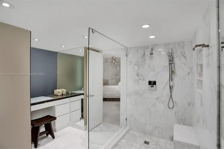 Towers of Key Biscayne #A402 image #18