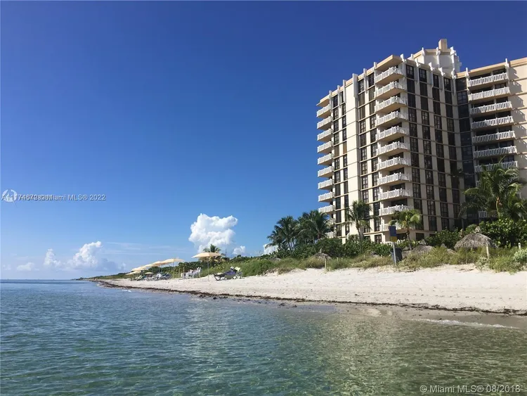Towers of Key Biscayne #A402 image #26