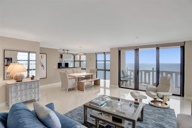 Towers of Key Biscayne #A402 image #6