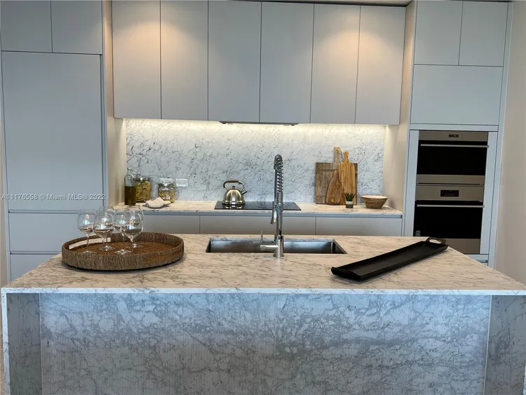 57 Ocean #1505 image #13