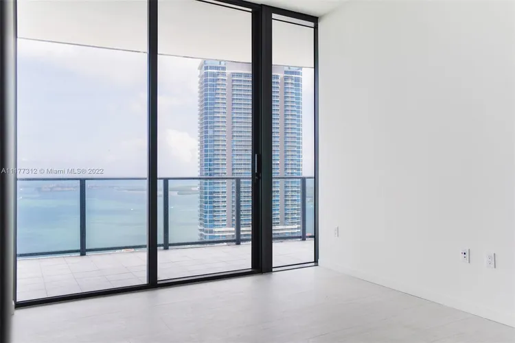 Brickell Flatiron #5908 image #8
