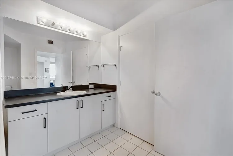 Waverly #3013 image #11