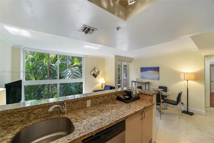 The Mutiny #308 image #17