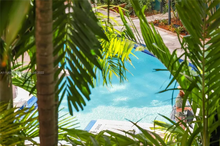 The Mutiny #308 image #29