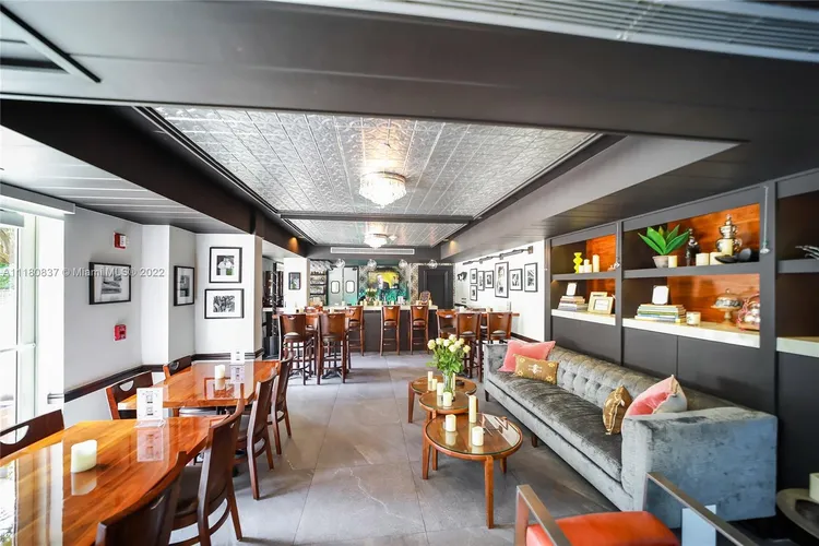 The Mutiny #308 image #9