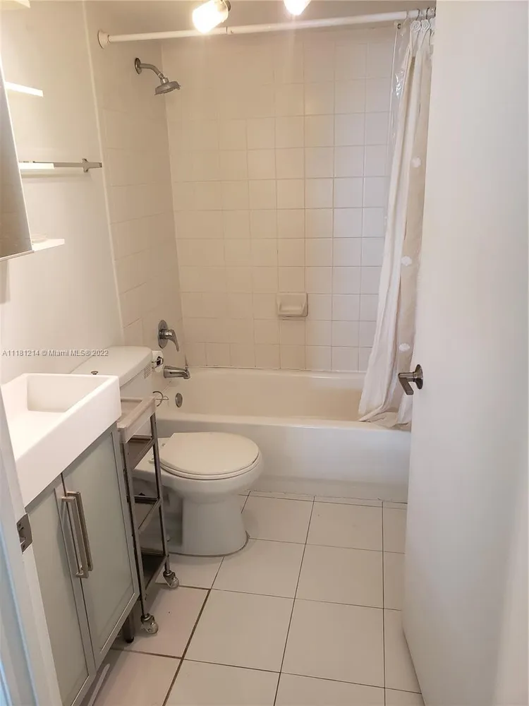 Sails #403 image #11