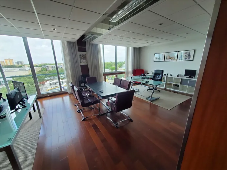 The Bank Lofts #R-516 image #21