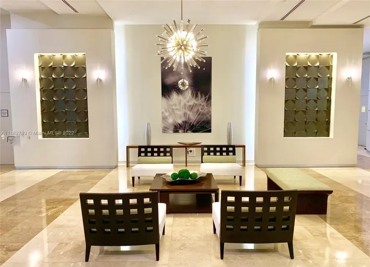 Metropolis at Dadeland #905 image #41