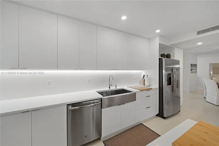 Bal Harbour 101 #703 image #11