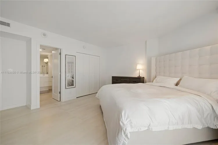 Bal Harbour 101 #703 image #21