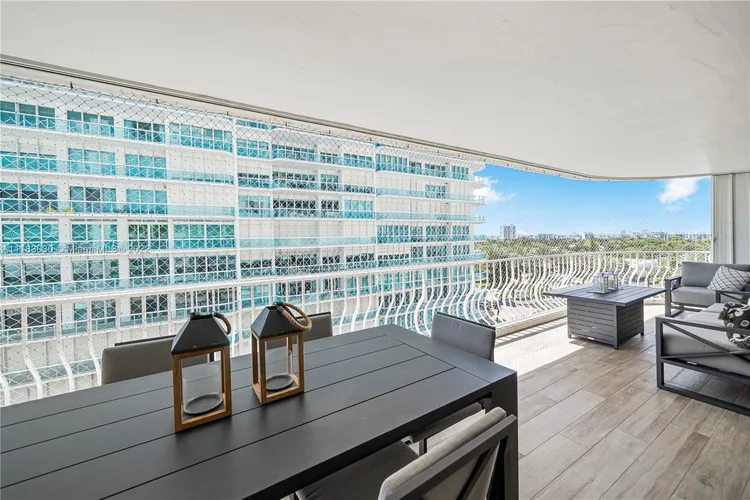 Bal Harbour 101 #703 image #31