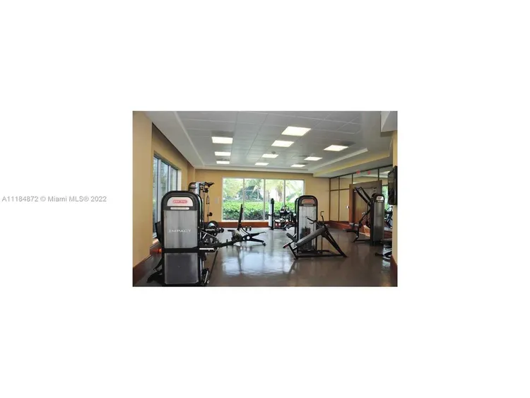 Avenue 1060 Brickell #3217 image #7