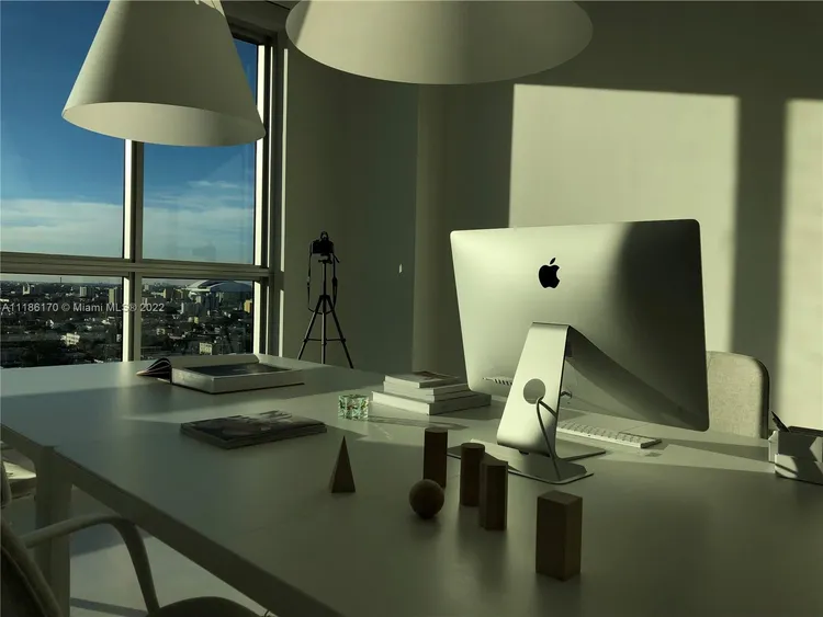 Latitude #1715 image #7