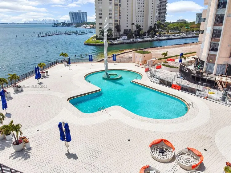 Cricket Club Miami #2208 image #16