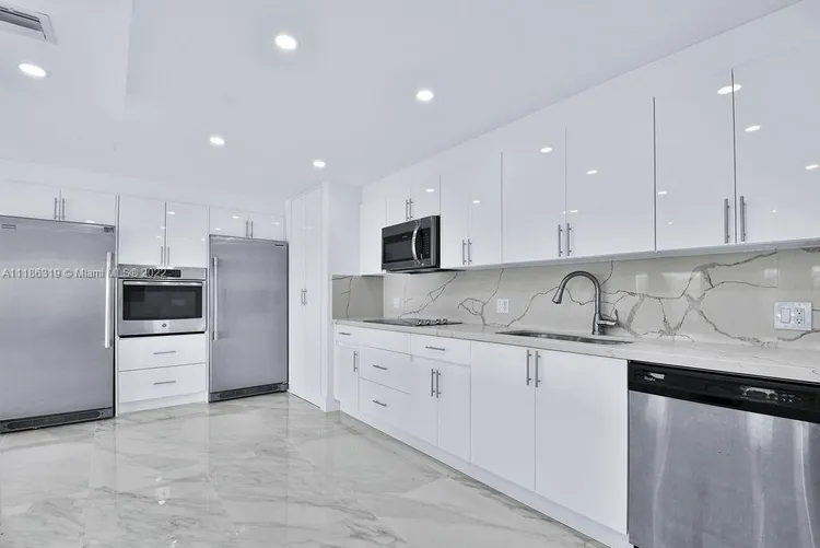 Cricket Club Miami #2208 image #34