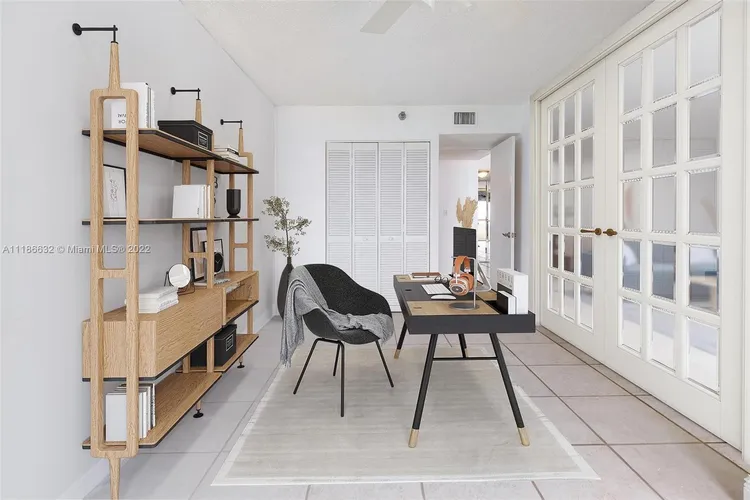 Tropicana #704 image #23