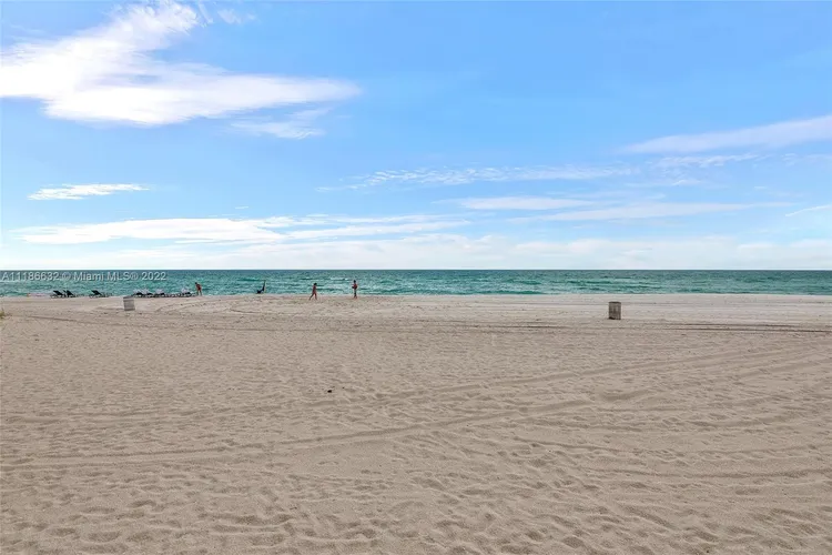 Tropicana #704 image #35