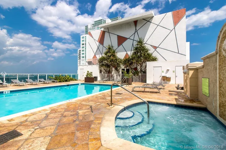 Loft Downtown II #3501 image #18