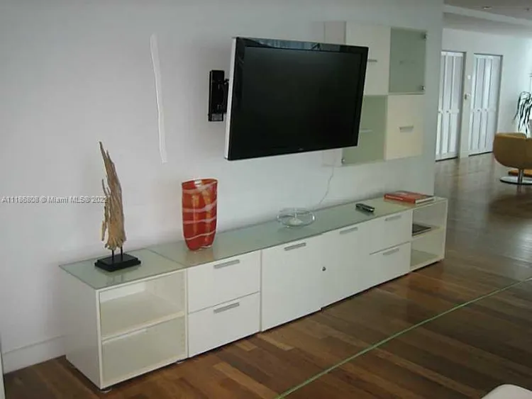 Loft Downtown II #3501 image #23