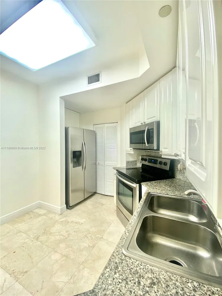 One Tequesta Point #1500 image #17