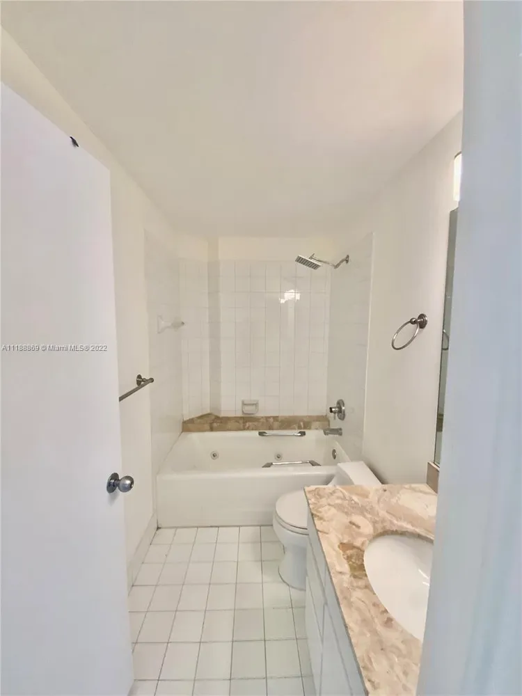 One Tequesta Point #1500 image #22