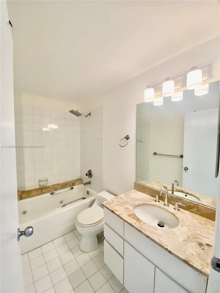 One Tequesta Point #1500 image #23