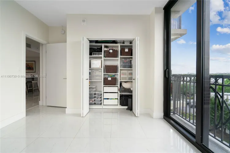 Merrick Manor #535 image #17