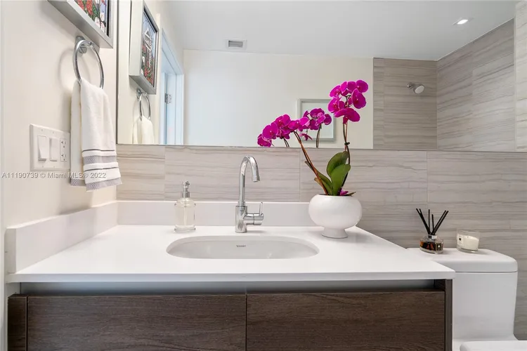 Merrick Manor #535 image #20