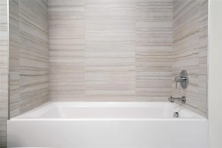 Merrick Manor #535 image #21