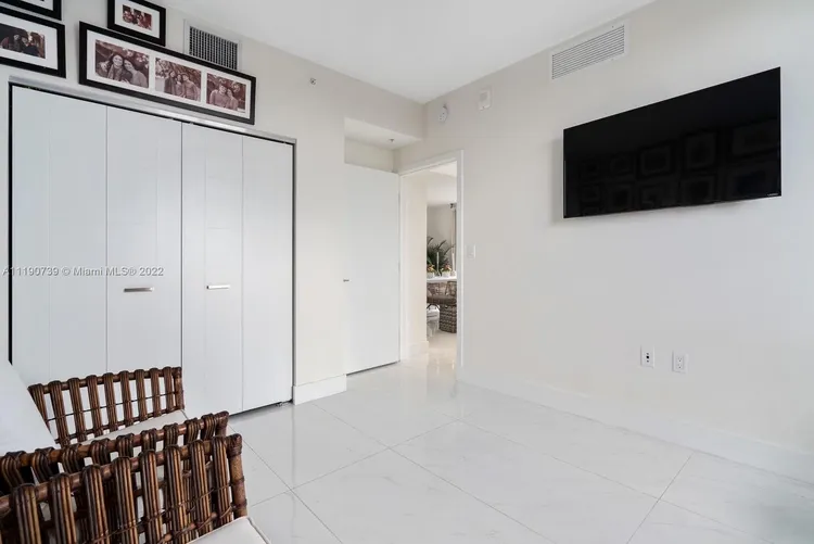 Merrick Manor #535 image #24