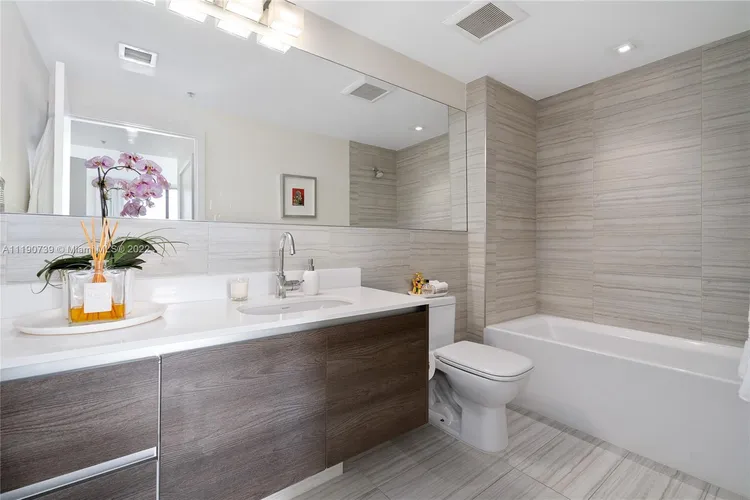 Merrick Manor #535 image #31