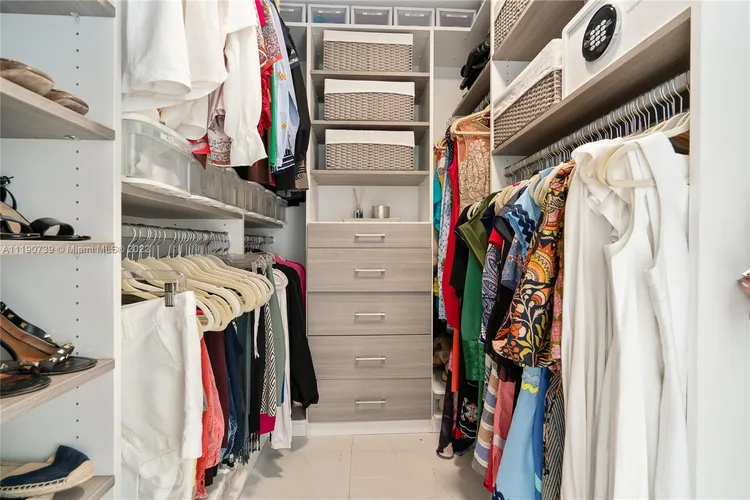 Merrick Manor #535 image #34