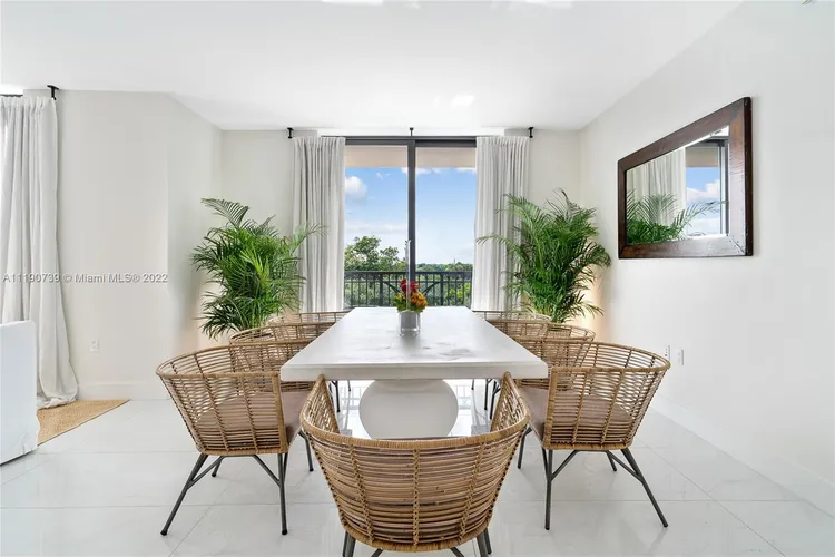 Merrick Manor #535 image #8