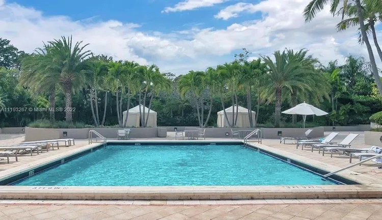 Key Colony III Emerald Bay #235 image #9