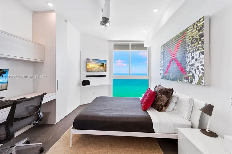 Green Diamond #4003 image #25