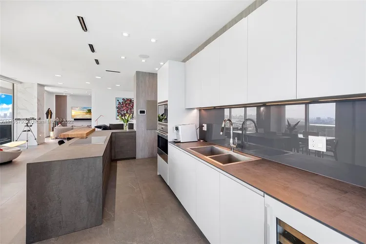 Green Diamond #4003 image #8