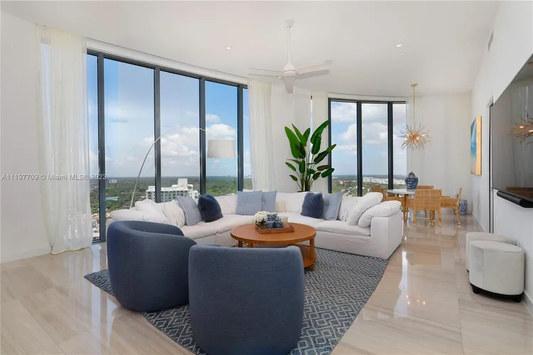 Two Park Grove #UPH-A image #12