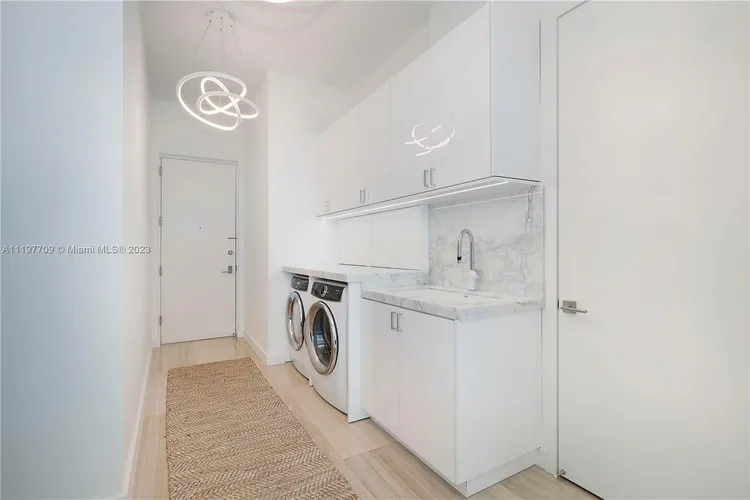 Two Park Grove #UPH-A image #15