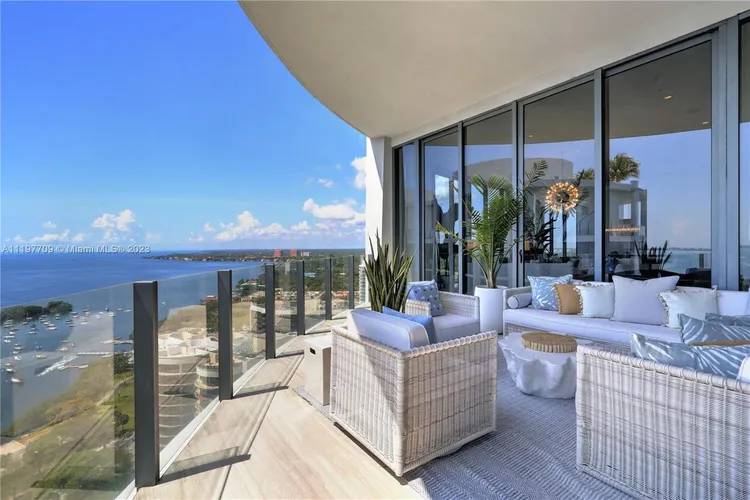 Two Park Grove #UPH-A image #16