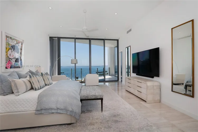 Two Park Grove #UPH-A image #19