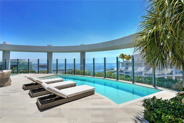 Two Park Grove #UPH-A image #34