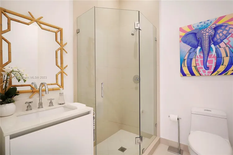 Two Park Grove #UPH-A image #39