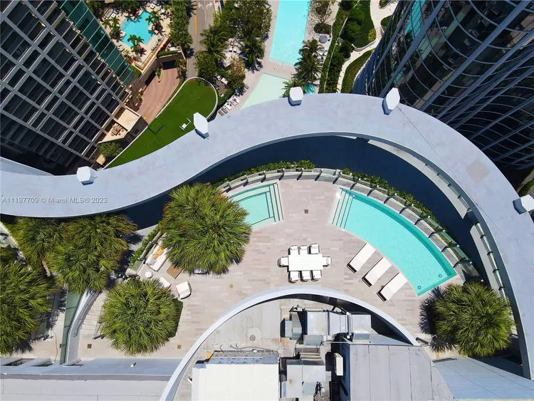 Two Park Grove #UPH-A image #41