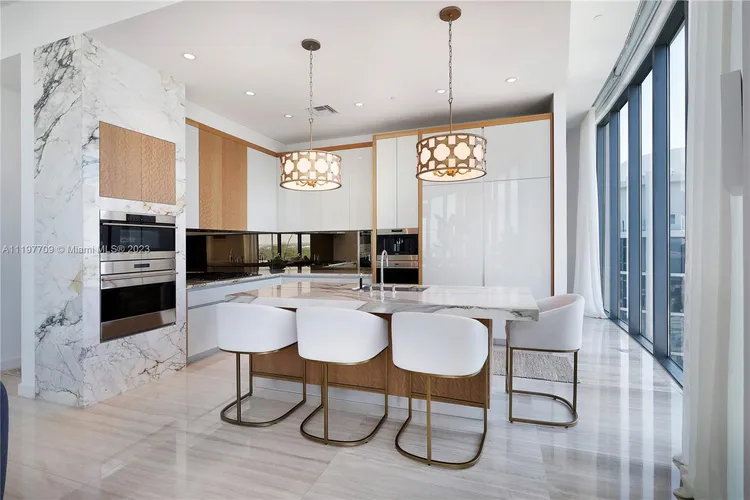 Two Park Grove #UPH-A image #8